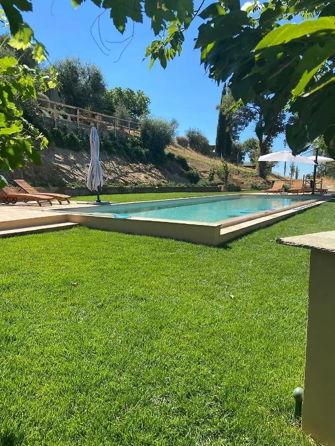 Villa Torricelle: Tuscan Retreat with Infinity Pool and Sea View Pancole